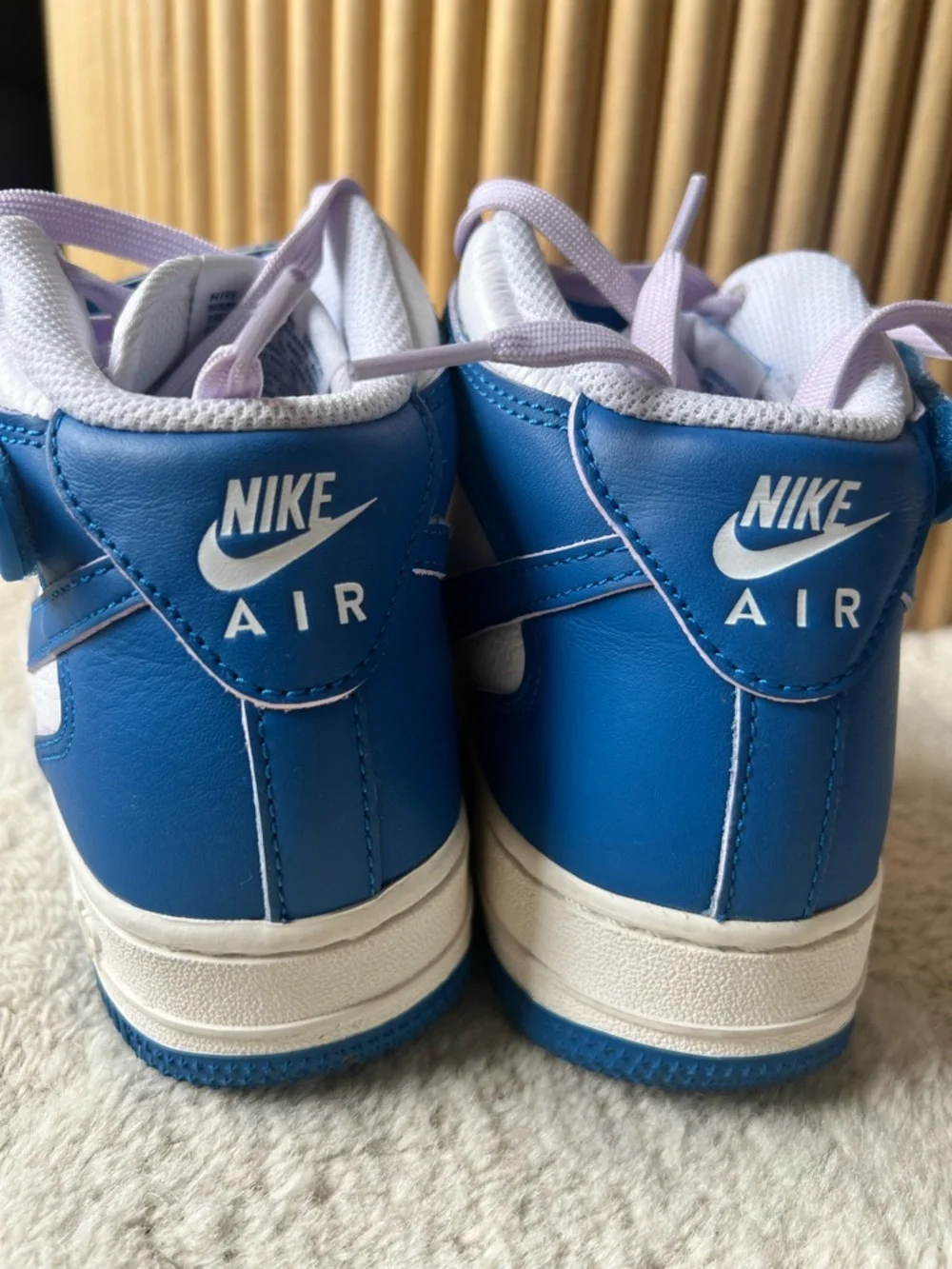 NIKE AIR FORCE 1 Size 36.5 US 6 23 cm - Picture 2 of 3